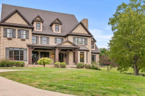 Luxury in Lexington - 9BR, 9BA, 5 Acres, Pool, Spa